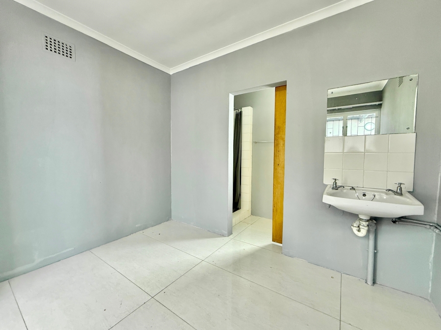 3 Bedroom Property for Sale in Table View Western Cape